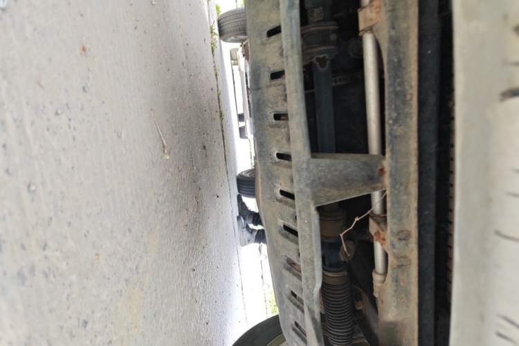 Used HYOSOW S3 2015 1.5L Comfort Version National V Chassis Front
