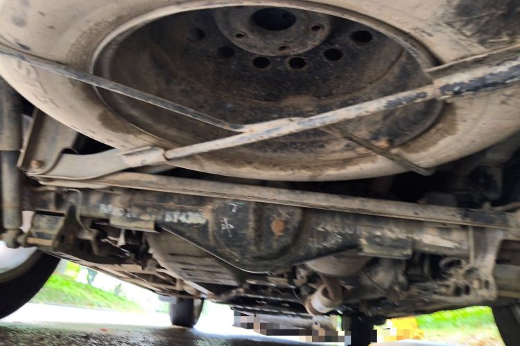 Used HYOSOW S3 2015 1.8L Prestige Version China V Emission Standard Chassis Rear