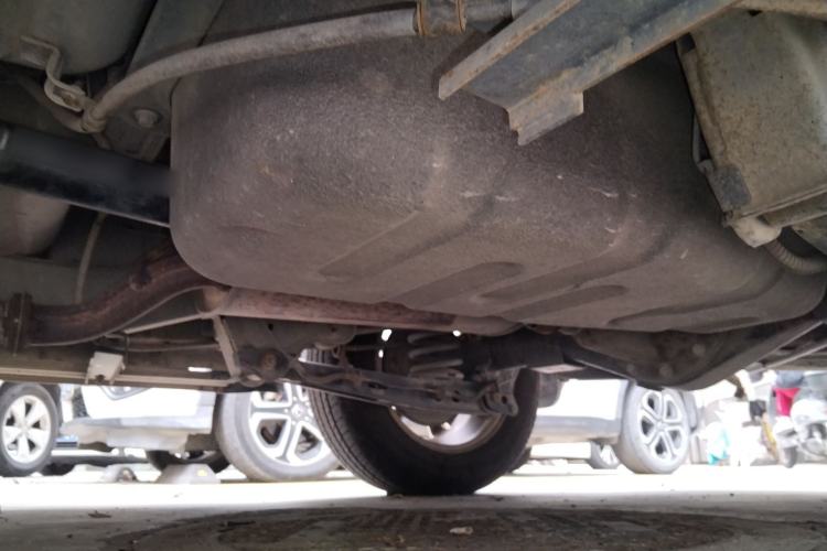 Used HYOSOW S3 2015 1.8L Prestige Version China V Emission Standard Chassis Rear Left