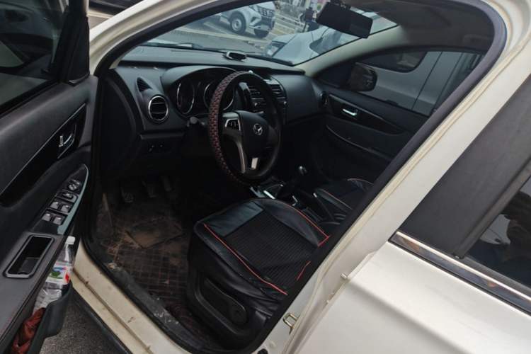 Used HYOSOW S3 2015 1.5L Luxury Model China V Standard Driver Seat