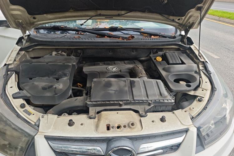 Used HYOSOW S3 2015 1.5L Luxury Model China V Standard Engine Bay