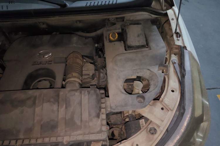 Used HYOSOW S3 2015 1.5L Luxury Model China V Standard Engine Bay Left