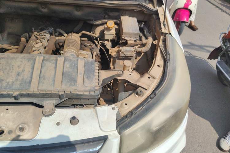 Used HYOSOW S3 2015 1.5L Comfort Version National V Engine Bay Left