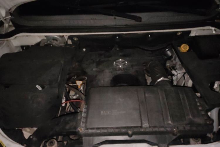 Used HYOSOW S3 2015 1.5L Luxury Model China V Standard Engine Bay