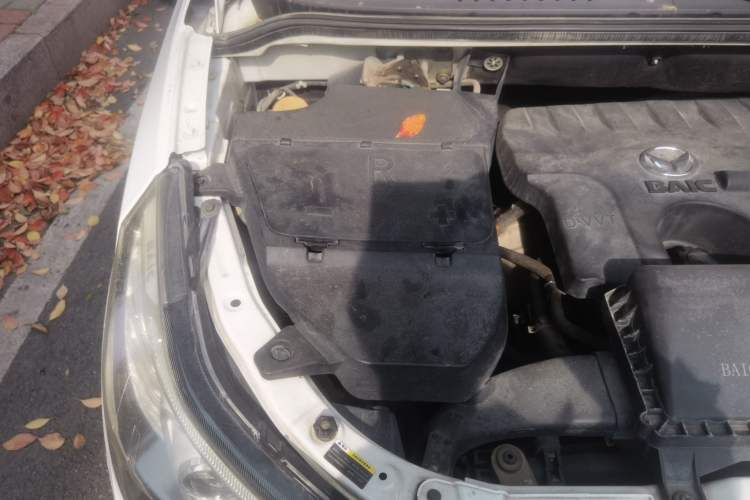Used HYOSOW S3 2015 1.5L Luxury Model China V Standard Engine Bay Right