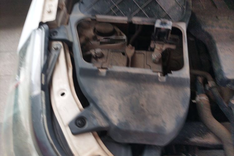 Used HYOSOW S3 2015 1.8L Prestige Version China V Emission Standard Engine Bay Right