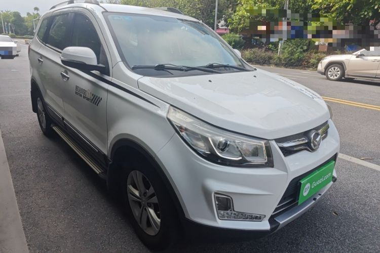 Used HYOSOW S3 2015 1.5L Luxury Model China V Standard Front Right 45 Deg