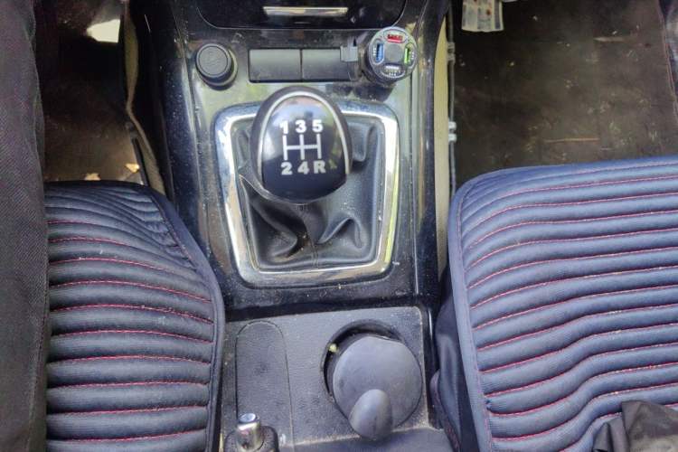 Used HYOSOW S3 2015 1.5L Comfort Version National V Gear Lever