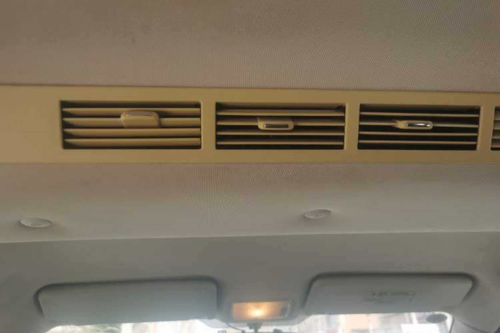 Used HYOSOW S3 2015 1.5L Luxury Model China V Standard Headliner