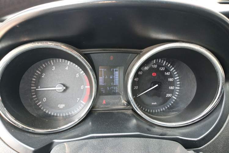 Used HYOSOW S3 2015 1.5L Comfort Version National V Instrument Cluster