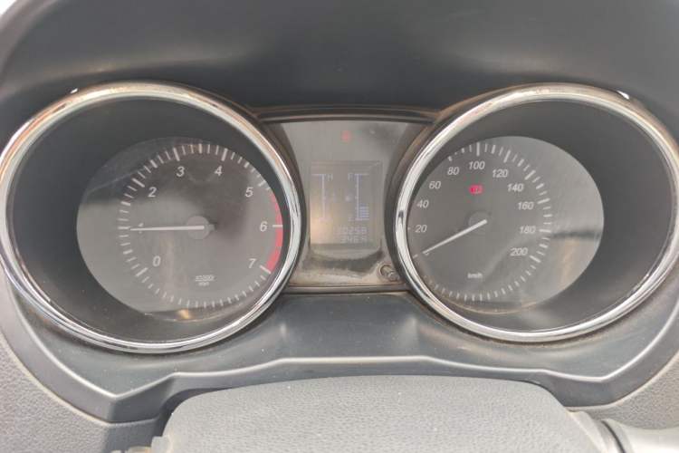 Used HYOSOW S3 2015 1.5L Comfort Version National V Instrument Cluster
