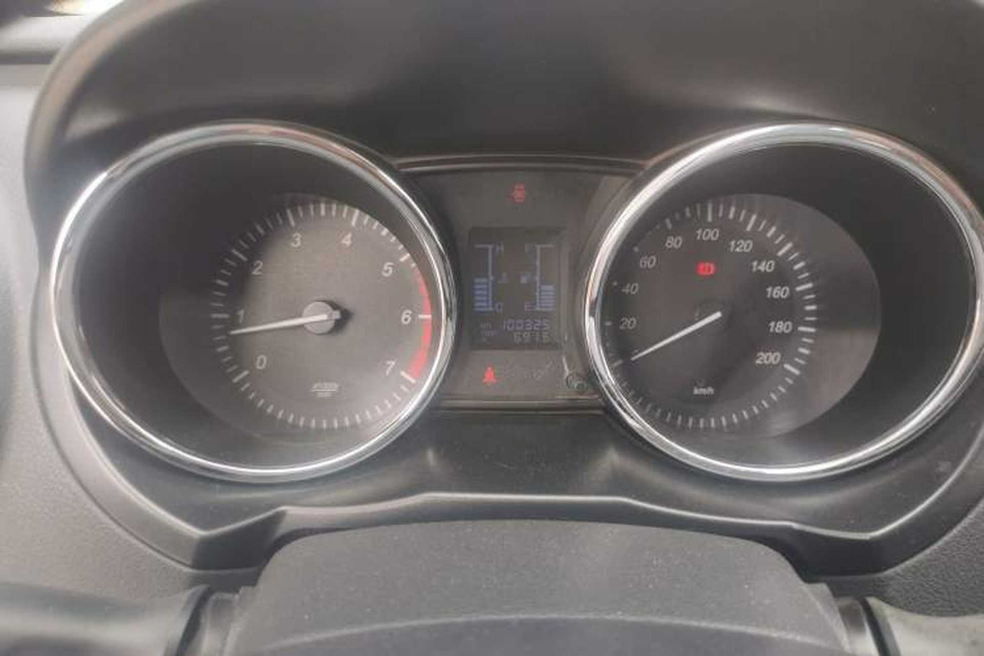Used HYOSOW S3 2015 1.5L Luxury Model China V Standard Instrument Cluster