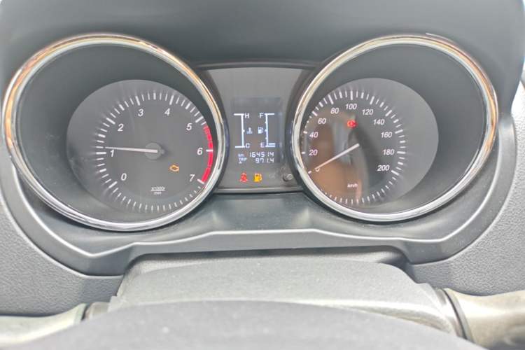 Used HYOSOW S3 2015 1.5L Luxury Model China V Standard Instrument Cluster