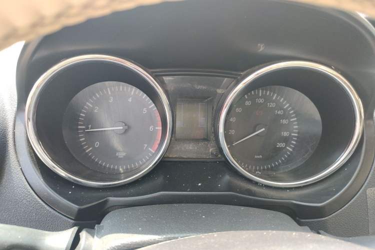 Used HYOSOW S3 2015 1.5L Comfort Version National V Instrument Cluster