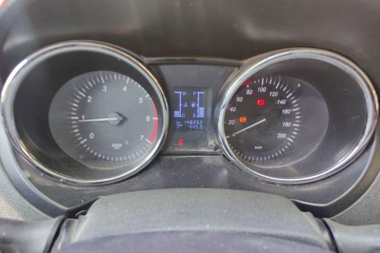 Used HYOSOW S3 2015 1.5L Comfort Version National V Instrument Cluster