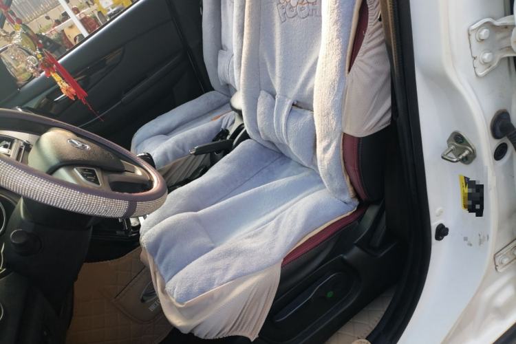 Used HYOSOW S3 2015 1.5L Luxury Model China V Standard Left Front Seat