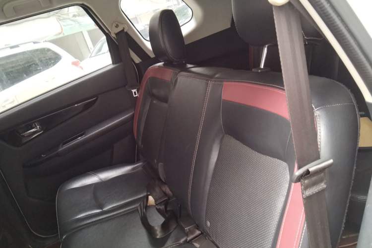 Used HYOSOW S3 2015 1.8L Prestige Version China V Emission Standard Left Rear Seat