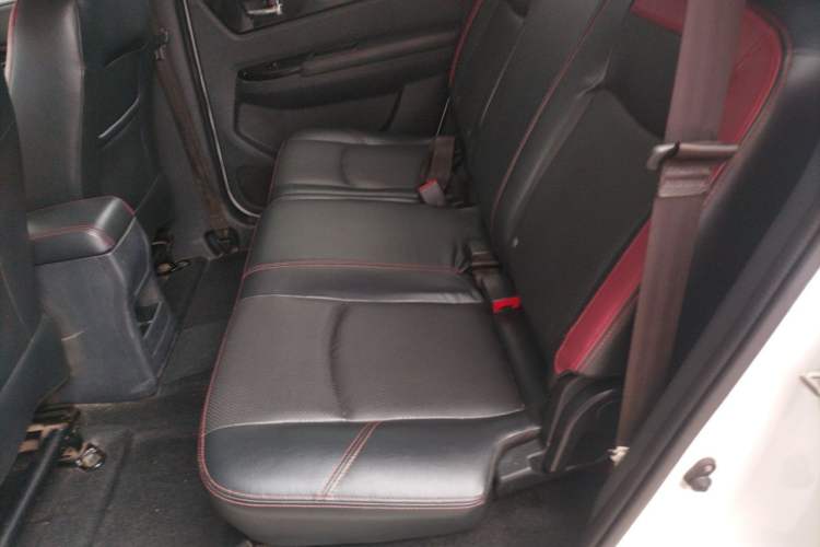 Used HYOSOW S3 2015 1.8L Prestige Version China V Emission Standard Left Rear Seat