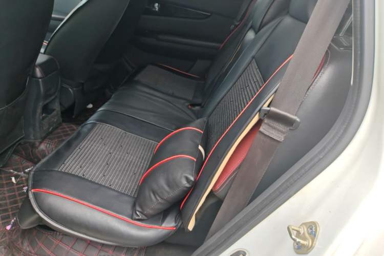Used HYOSOW S3 2015 1.5L Luxury Model China V Standard Left Rear Seat