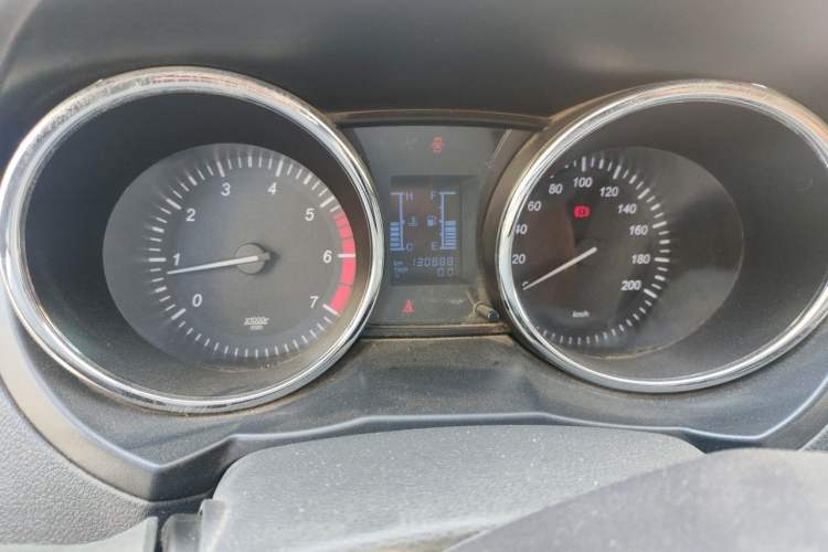 Used HYOSOW S3 2015 1.5L Comfort Version National V Odometer Close Up