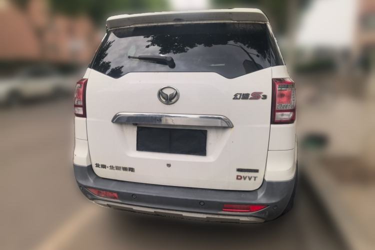 Used HYOSOW S3 2015 1.5L Luxury Model China V Standard Rear
