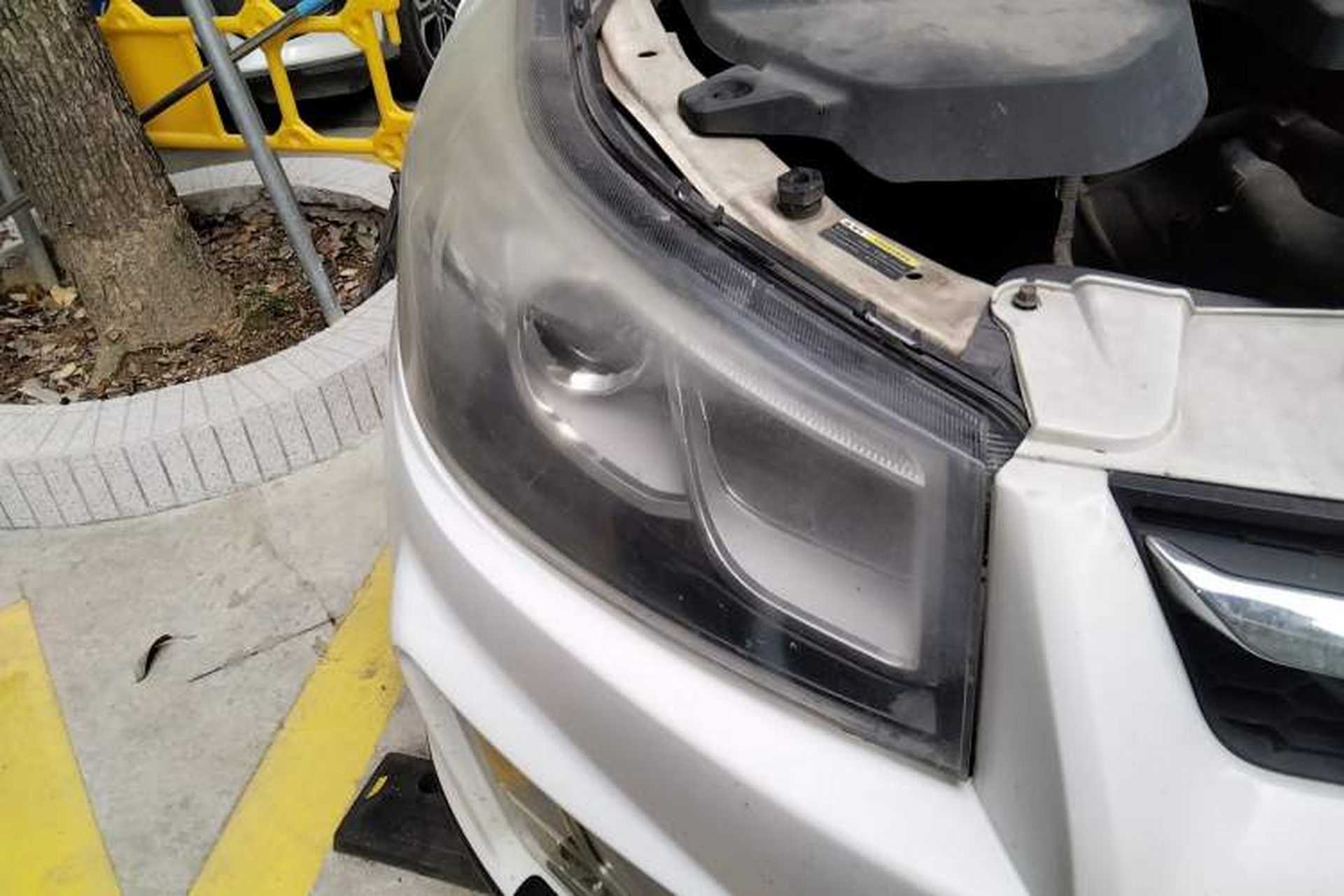 Used HYOSOW S3 2015 1.8L Prestige Version China V Emission Standard Right Front Headlight