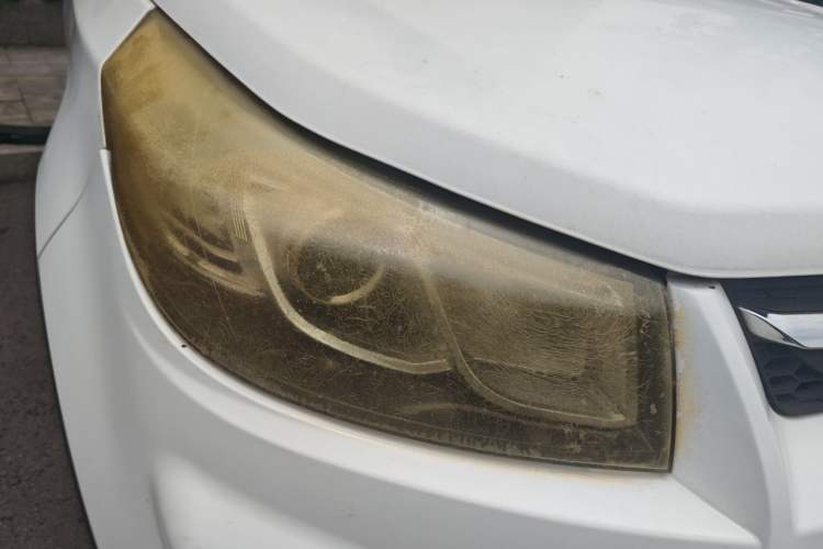 Used HYOSOW S3 2015 1.5L Comfort Version National V Right Front Headlight