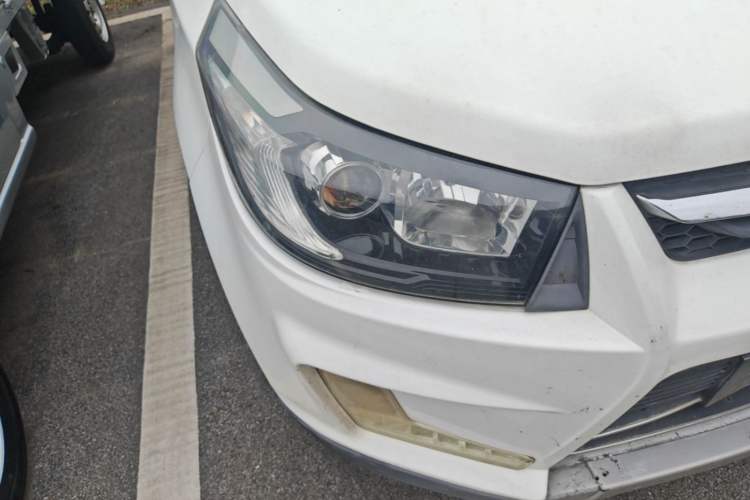 Used HYOSOW S3 2015 1.5L Luxury Model China V Standard Right Front Headlight