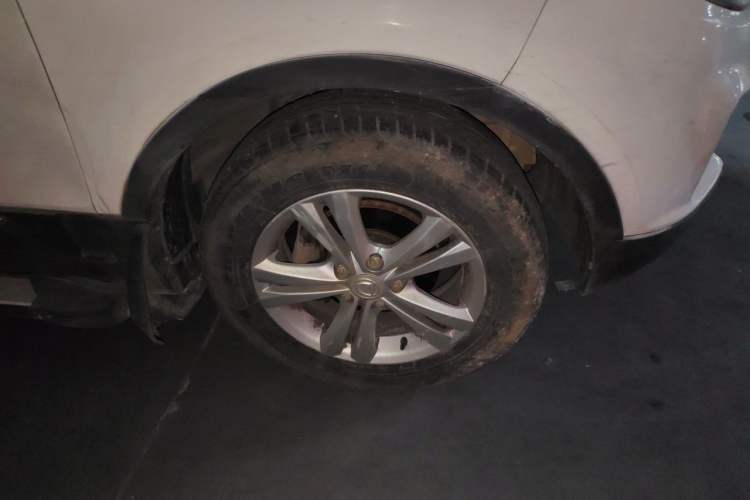 Used HYOSOW S3 2015 1.5L Luxury Model China V Standard Right Front Wheel Hub