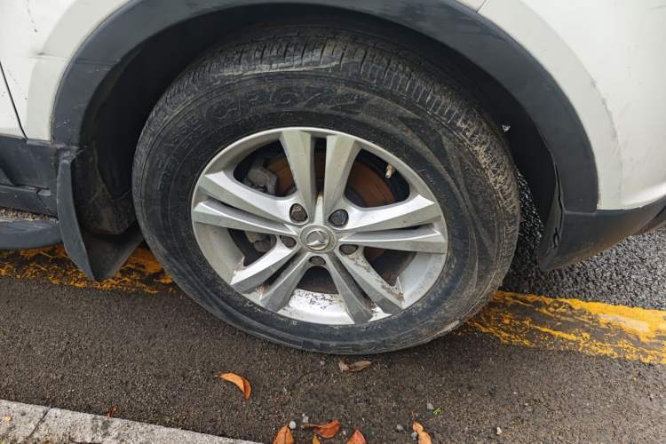 Used HYOSOW S3 2015 1.5L Luxury Model China V Standard Right Front Wheel Hub