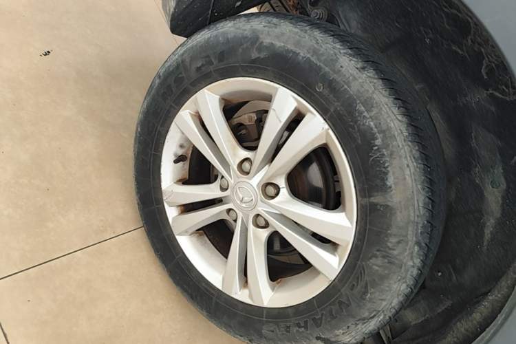 Used HYOSOW S3 2015 1.5L Comfort Version National V Right Rear Wheel Hub