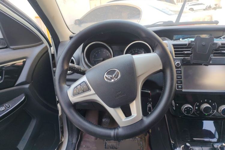 Used HYOSOW S3 2015 1.5L Comfort Version National V Steering Wheel