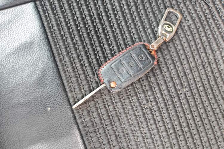 Used HYOSOW S3 2015 1.5L Luxury Model China V Standard Vehicle Key