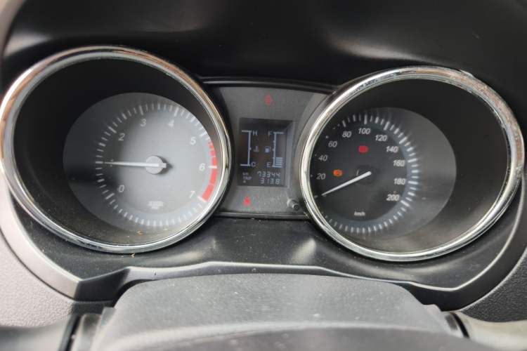 Used HYOSOW S3 2015 1.5L Comfort Version National V Instrument Cluster