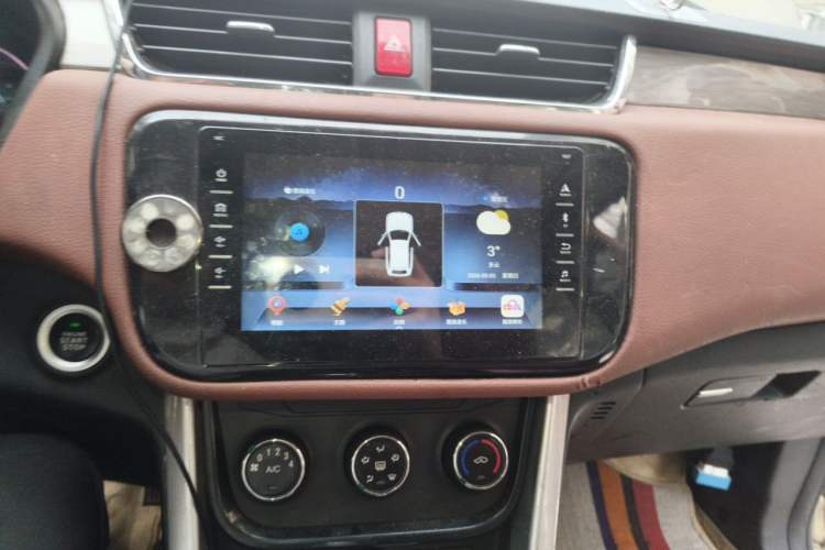 Used HYOSOW S3 2016 S3L 1.5L Manual Prestige Edition Audio And AC Panel