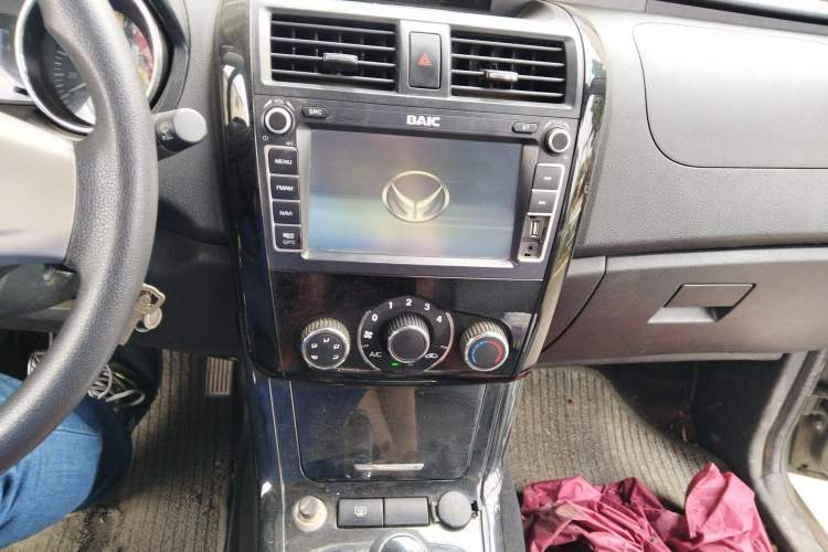 Used HYOSOW S3 2016 1.5L Manual Comfort Version China V Audio And AC Panel