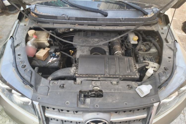 Used HYOSOW S3 2016 S3L 1.5L Manual Prestige Edition Engine Bay