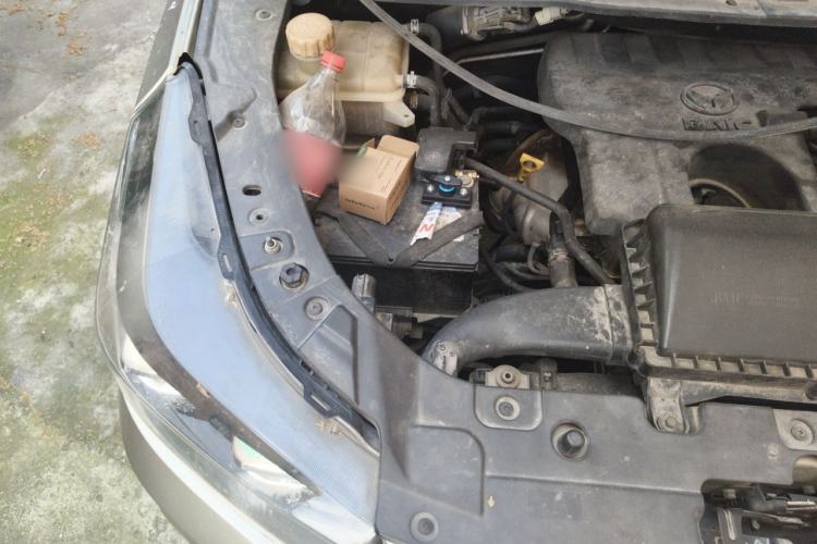 Used HYOSOW S3 2016 S3L 1.5L Manual Prestige Edition Engine Bay Right