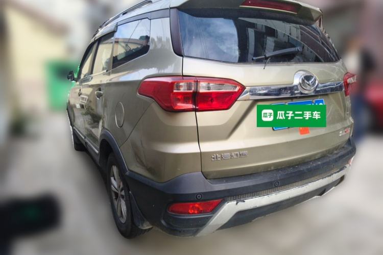 Used HYOSOW S3 2016 S3L 1.5L Manual Prestige Edition Rear Left 45 Deg