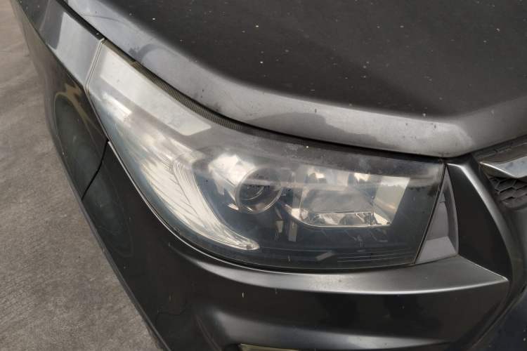 Used HYOSOW S3 2016 1.5L Manual Comfort Version China V Right Front Headlight