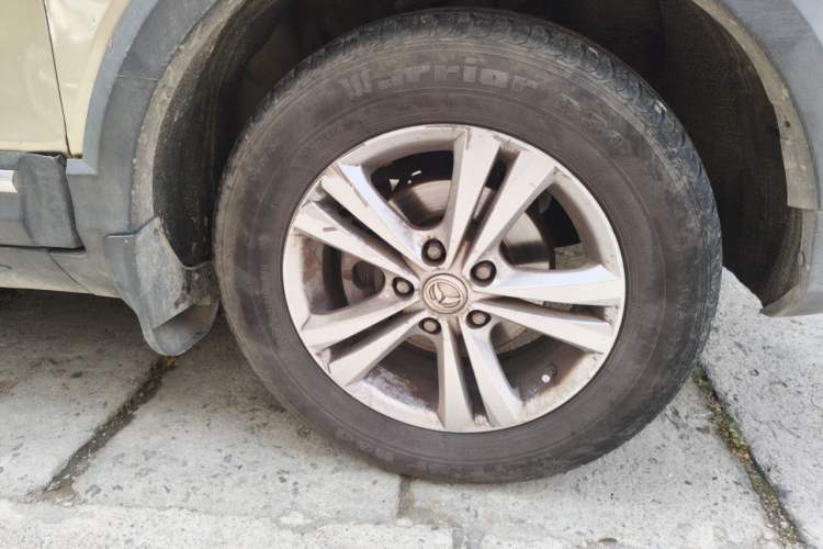 Used HYOSOW S3 2016 S3L 1.5L Manual Prestige Edition Right Front Wheel Hub