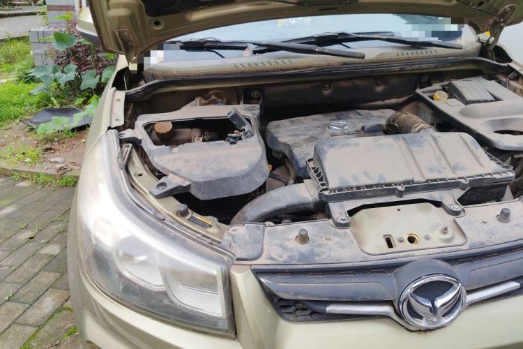 Used HYOSOW S3 2016 1.5L Manual Comfort Version China IV Emission Standard Engine Bay Right