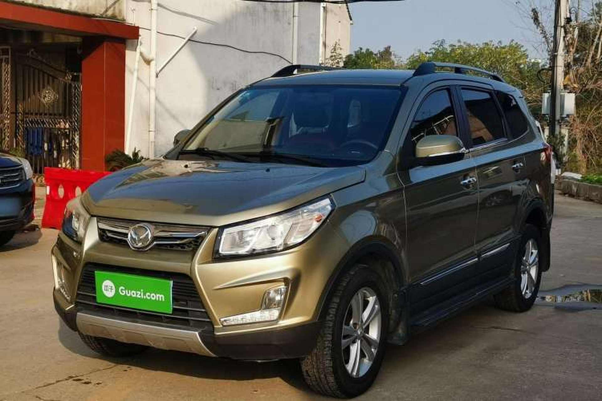 Used HYOSOW S3 2016 1.5L Manual Luxury Model China V Standard Front Left 45 Deg