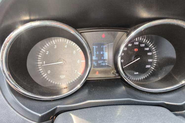 Used HYOSOW S3 2016 1.5L Manual Comfort Version China V Instrument Cluster