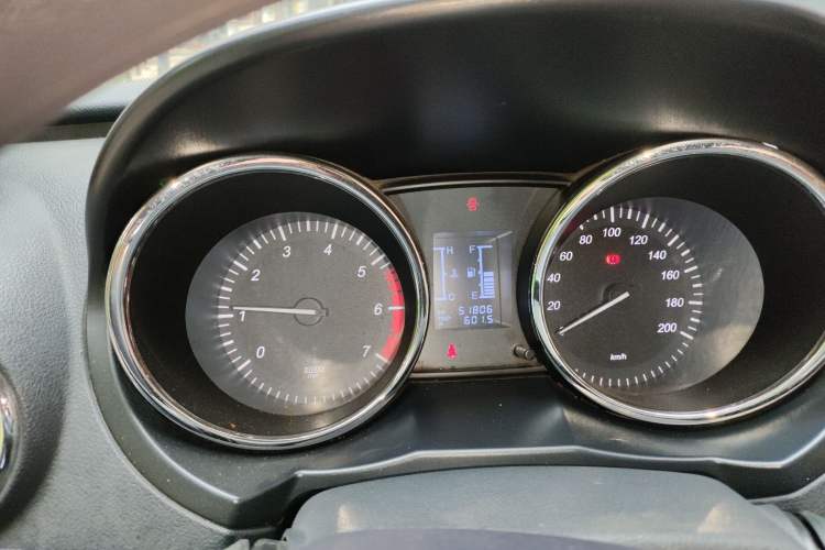 Used HYOSOW S3 2016 1.5L Manual Comfort Version China IV Emission Standard Instrument Cluster