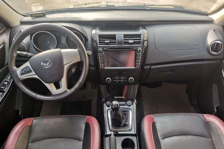 Used HYOSOW S3 2016 1.5L Manual Luxury Model China V Standard Interior 1