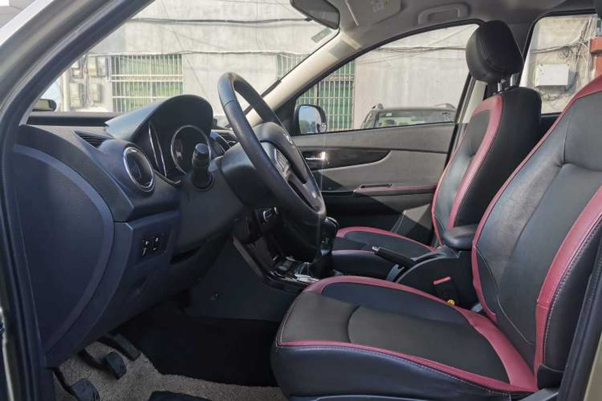Used HYOSOW S3 2016 1.5L Manual Luxury Model China V Standard Interior 2