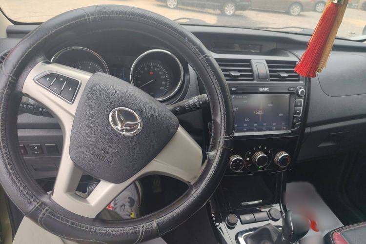 Used HYOSOW S3 2016 1.5L Manual Comfort Version China IV Emission Standard Interior 3