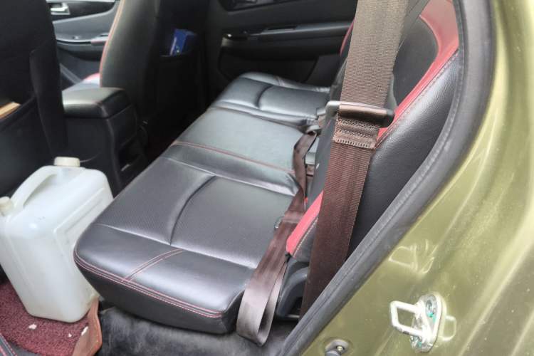 Used HYOSOW S3 2016 1.5L Manual Comfort Version China V Left Rear Seat