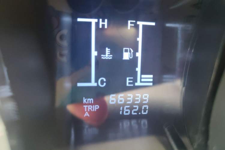 Used HYOSOW S3 2016 1.5L Manual Comfort Version China IV Emission Standard Odometer Close Up
